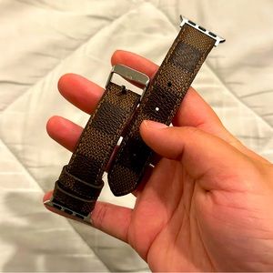 LOUIS VUITTON CUSTOM APPLE WATCH BAND